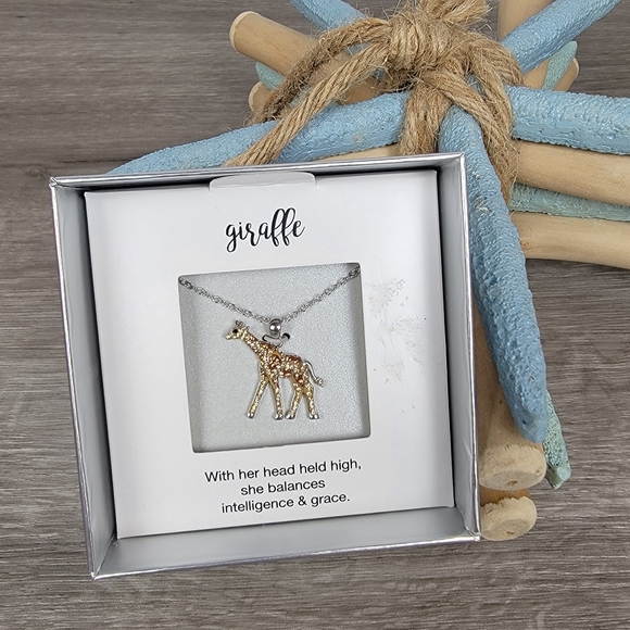 Jewelry - Giraffe necklace
